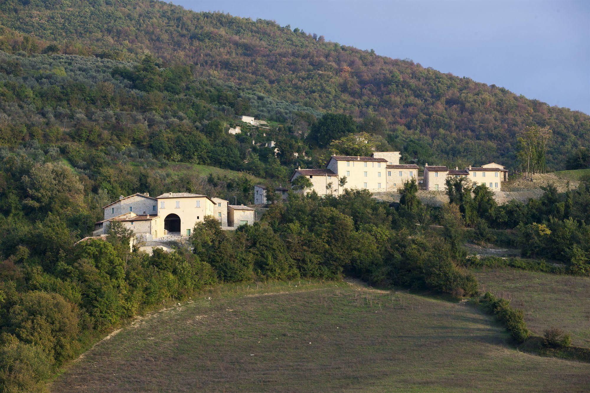 Borgo Di Gallano Valtopina Exterior photo